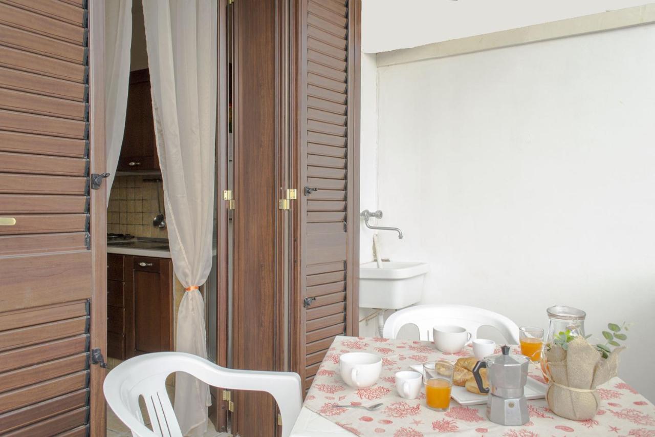 Residence Borgo Latino- Localo Torre dell'Orso Eksteriør billede