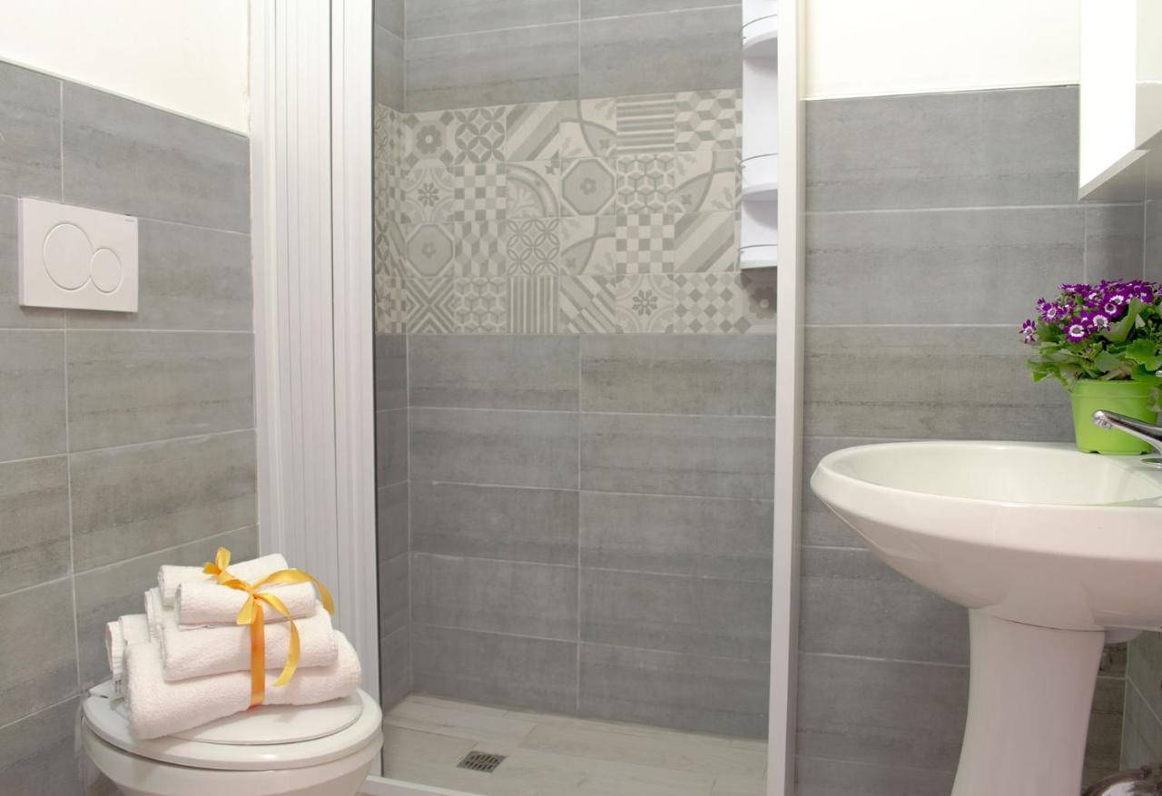 Residence Borgo Latino- Localo Torre dell'Orso Eksteriør billede